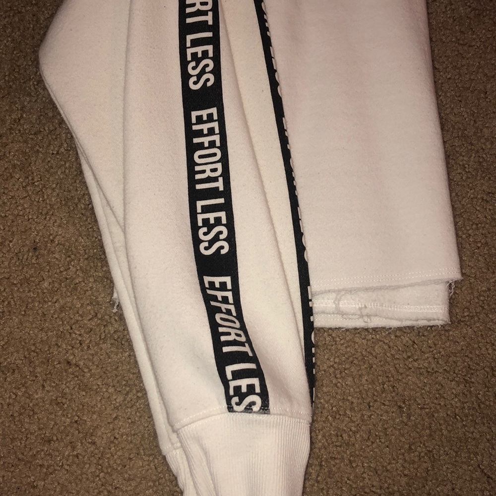 Cropped pullover - Picture 2 of 3